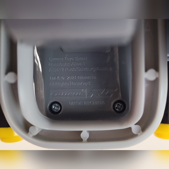 Kyosho Mario Kart Buggy R / C Yoshi No‎ Remote Included - Picture 11 of 11